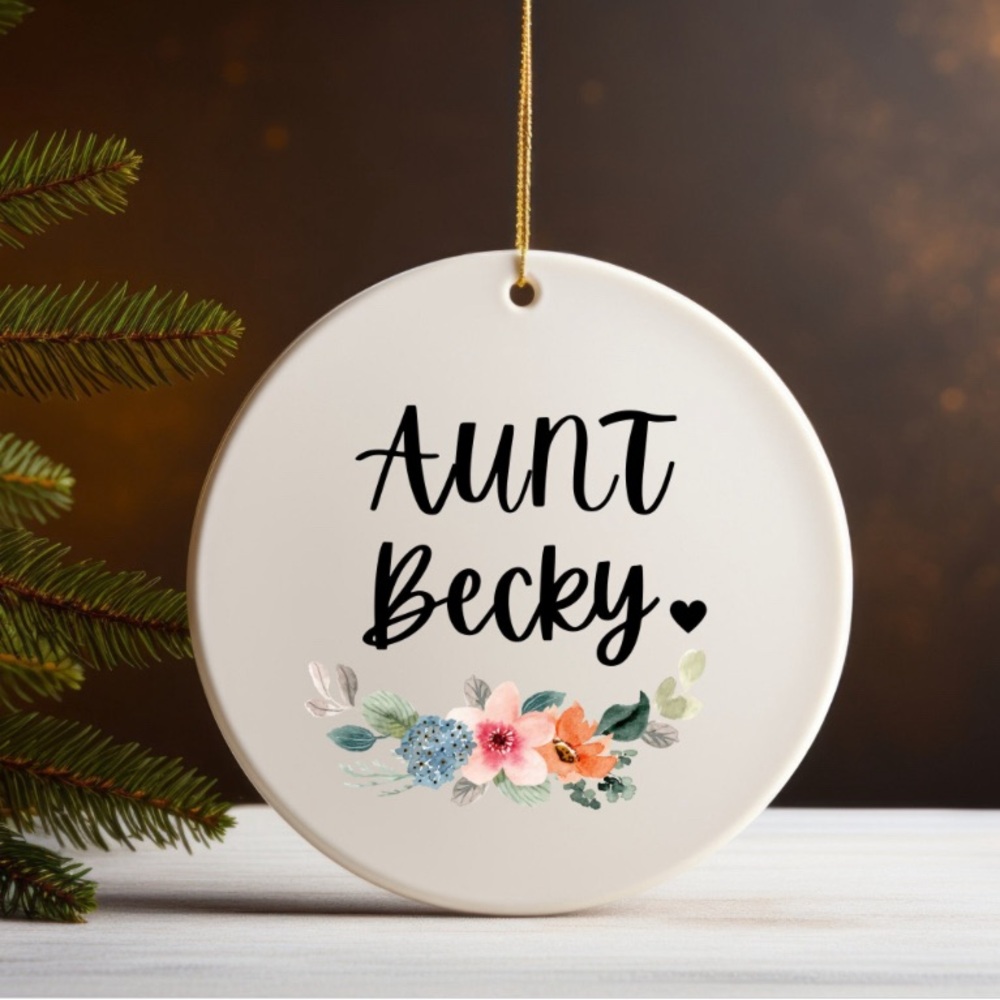 Custom Aunt Ornament - Picture 4 of 4